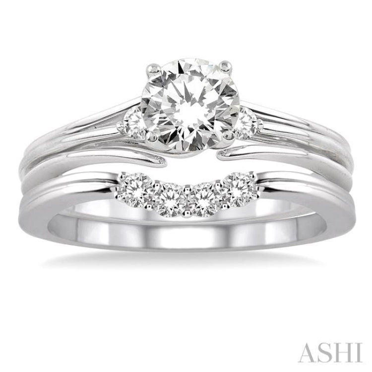 Round Shape Diamond Wedding Set