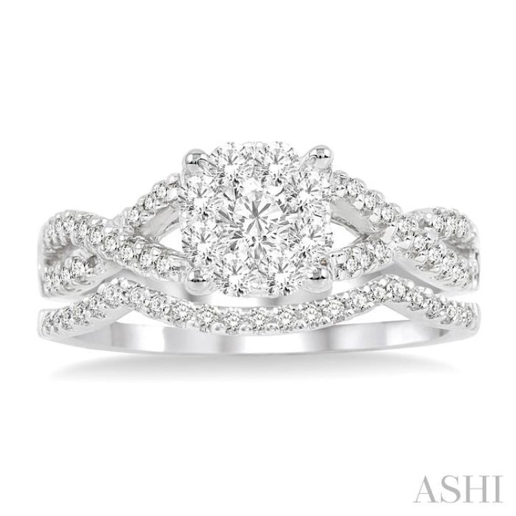 Round Shape Lovebright Diamond Wedding Set