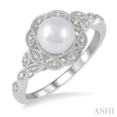 Silver Pearl & Diamond Ring