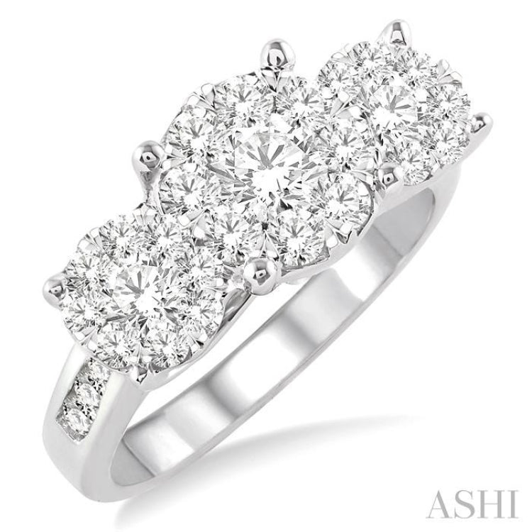 Round Shape Past Present & Future Lovebright Essential Diamond Ring