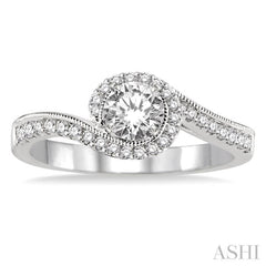 Round Shape Halo Diamond Engagement Ring