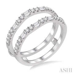 Baguette Diamond Insert Ring