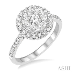 Halo Lovebright Essential Diamond Engagement Ring