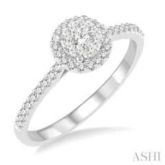 Halo Lovebright Essential Diamond Engagement Ring