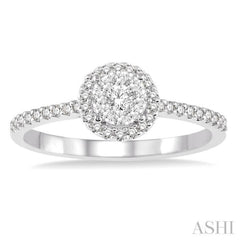 Halo Lovebright Essential Diamond Engagement Ring