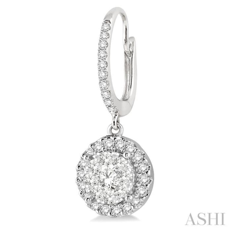 Round Shape Halo Lovebright Essential Diamond Earrings