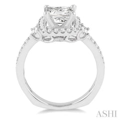 Princess Shape Halo Diamond Engagement Ring