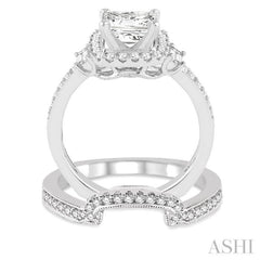 Princess Shape Halo Diamond Wedding Set