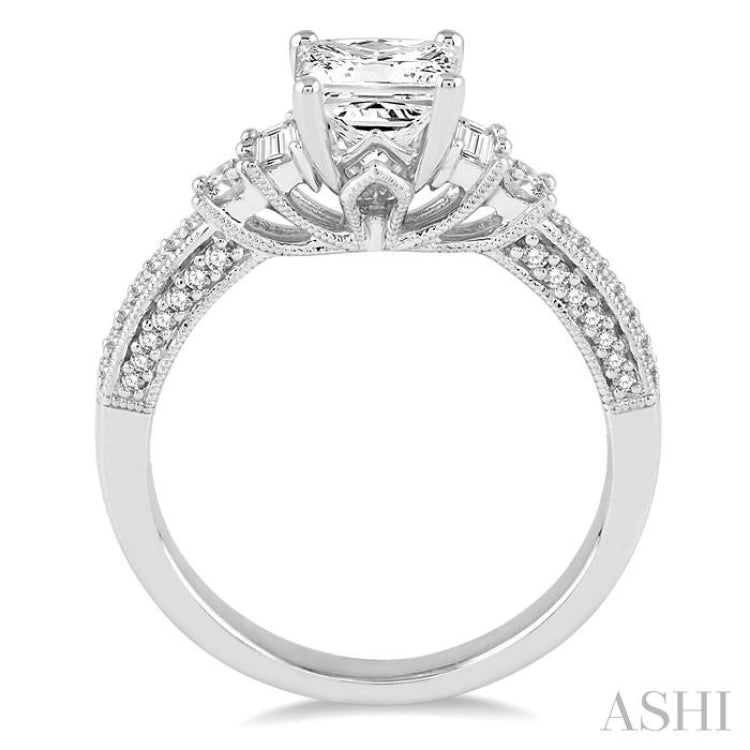 Princess Shape Diamond Engagement Ring