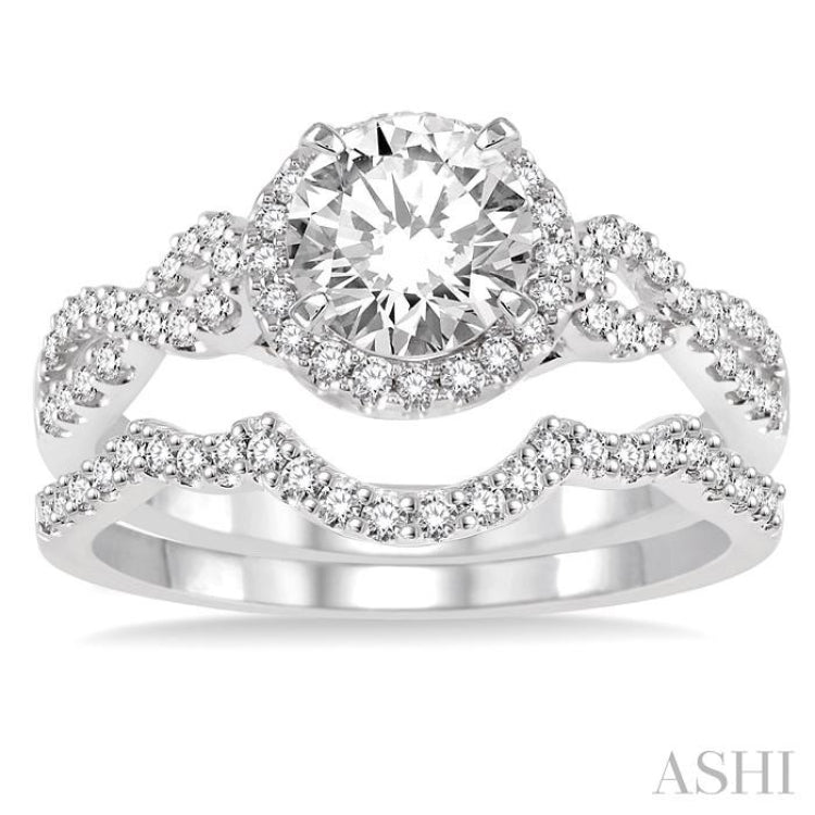 Round Shape Halo Diamond Wedding Set