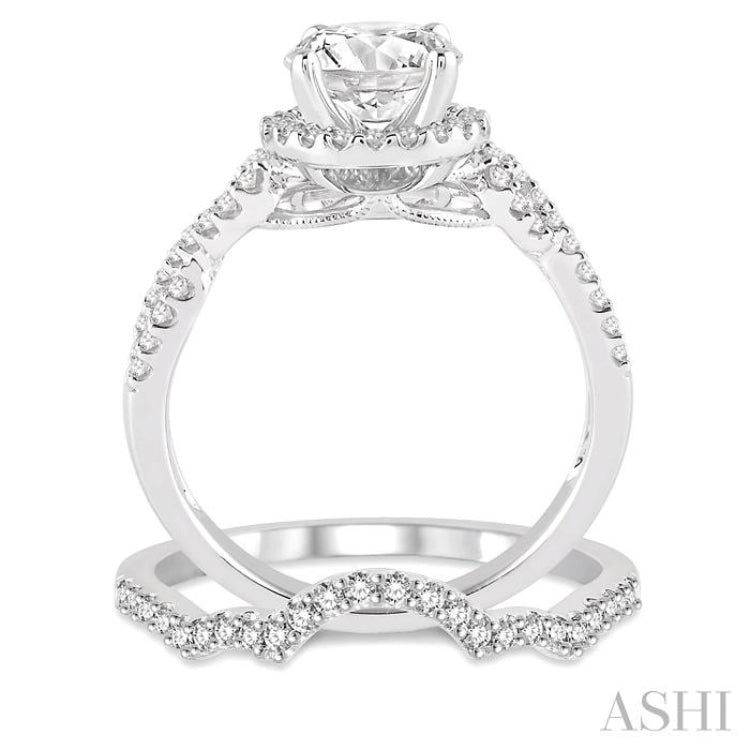 Round Shape Halo Diamond Wedding Set