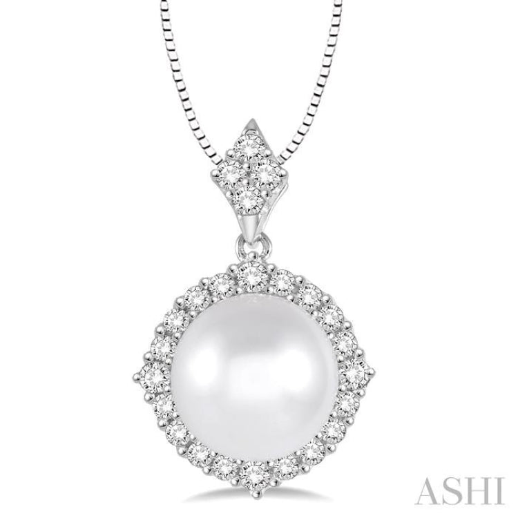 Pearl & Halo Diamond Pendant