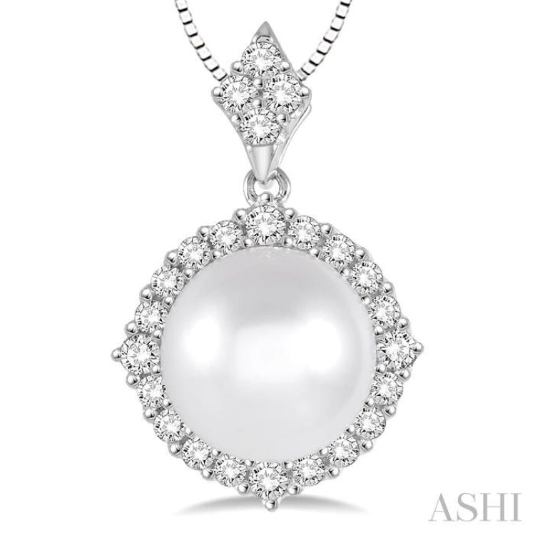 Pearl & Halo Diamond Pendant