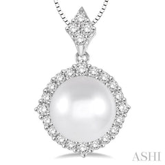 Pearl & Halo Diamond Pendant