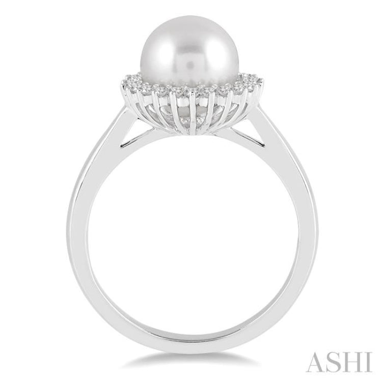 Pearl & Halo Diamond Ring