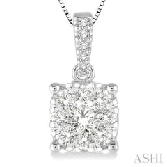 Princess Shape Lovebright Essential Diamond Pendant