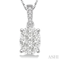 Oval Shape Lovebright Essential Diamond Pendant