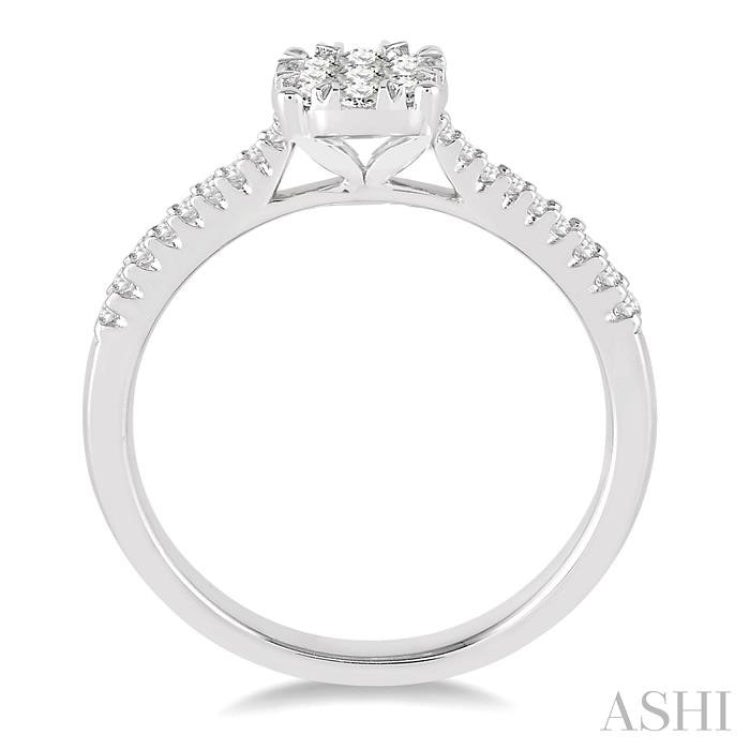 Lovebright Essential Diamond Engagement Ring