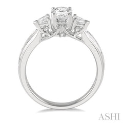 Oval Shape Semi-Mount Diamond Engagement Ring