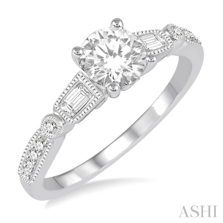 Round Shape Semi-Mount Diamond Engagement Ring