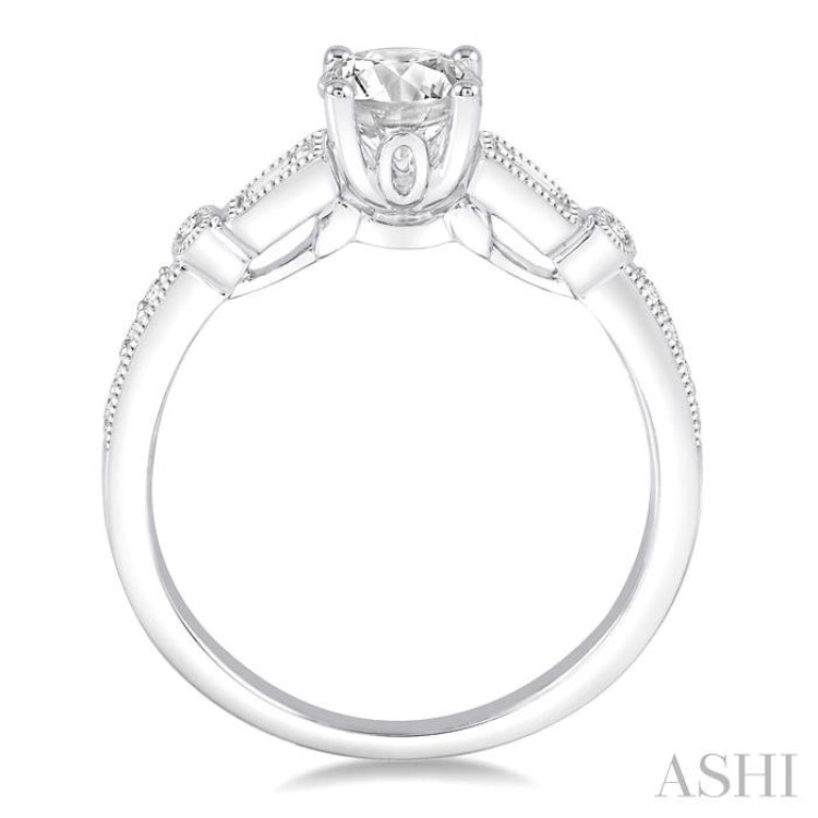 Round Shape Semi-Mount Diamond Engagement Ring