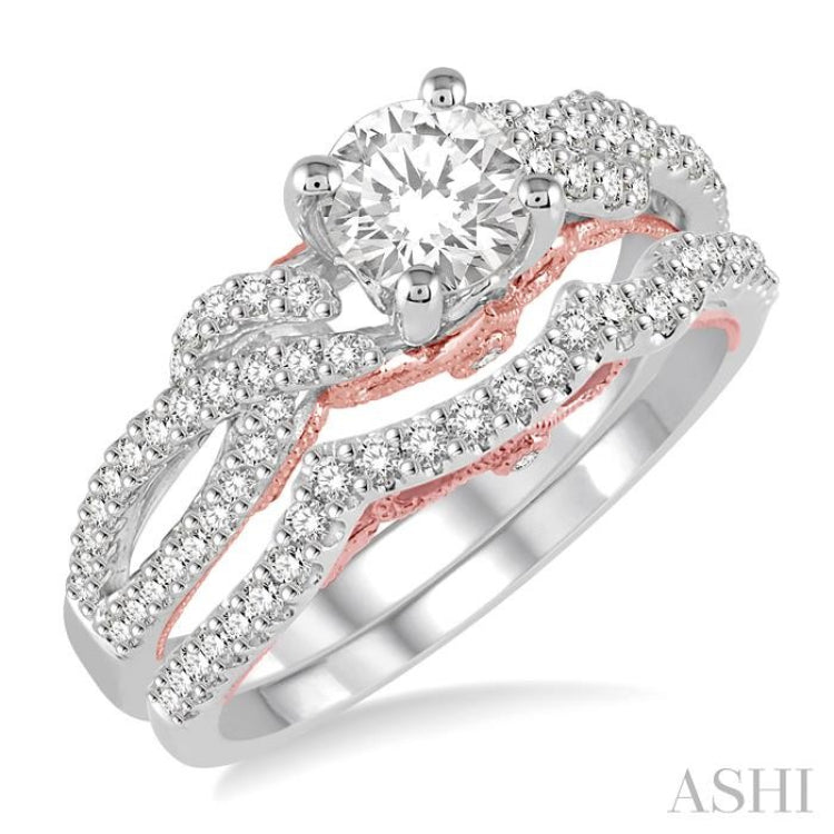 Round Shape Diamond Wedding Set