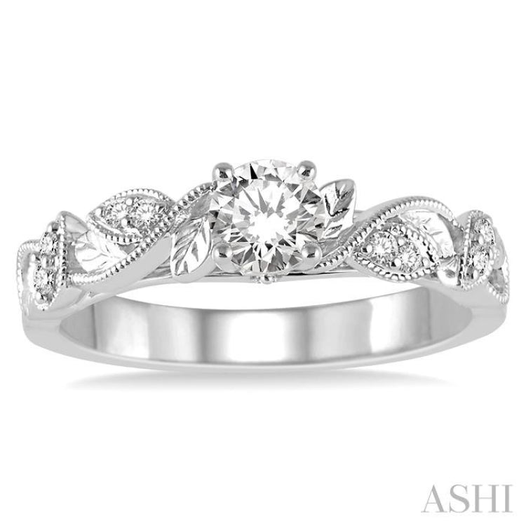 Round Shape Semi-Mount Diamond Engagement Ring