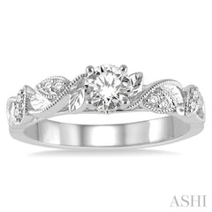 Round Shape Semi-Mount Diamond Engagement Ring