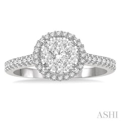 Halo Lovebright Essential Diamond Engagement Ring