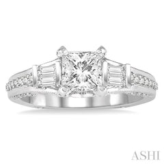 Princess Shape Diamond Engagement Ring