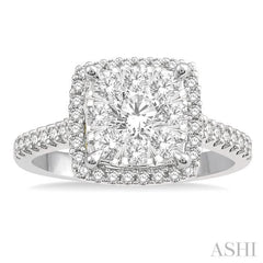 Halo Lovebright Essential Diamond Engagement Ring