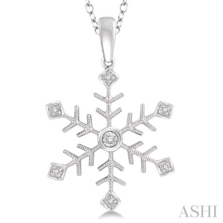 Silver Snow Flake Diamond Fashion Pendant