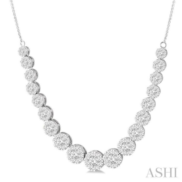 Lovebright Essential Diamond Smile Necklace