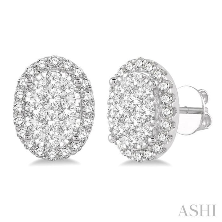 Oval Shape Halo Lovebright Essential Diamond Earrings