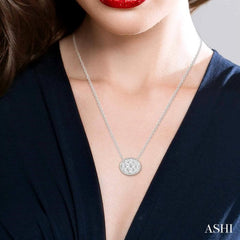 Oval Shape East-West Lovebright Essential Diamond Necklace