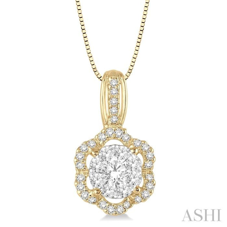 Round Shape Lovebright Diamond Flower Pendant