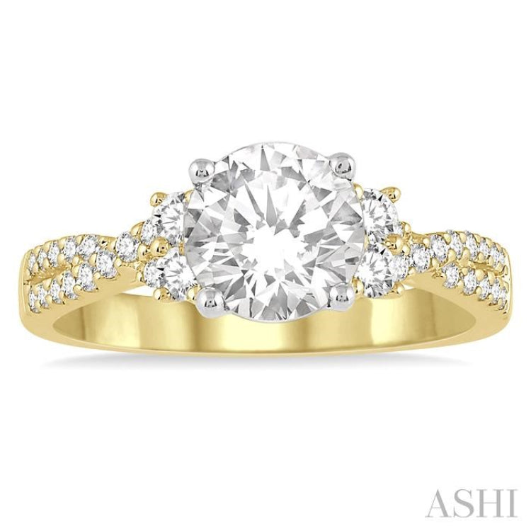 Round Shape Semi-Mount Diamond Engagement Ring