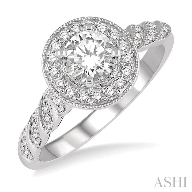 Round Shape Halo Diamond Engagement Ring