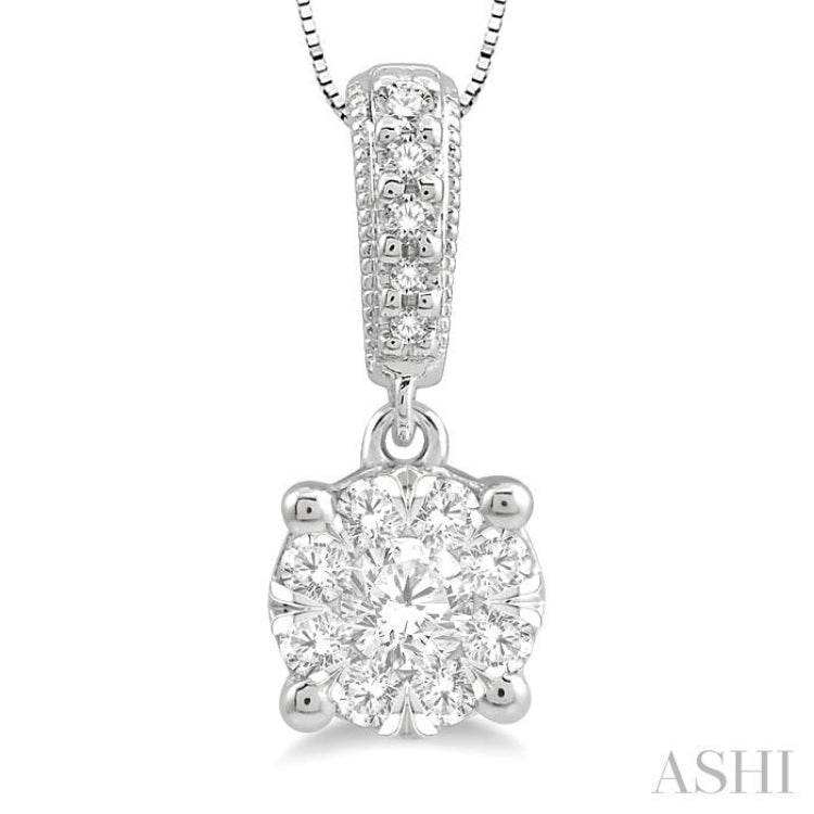 Round Shape Lovebright Essential Diamond Pendant