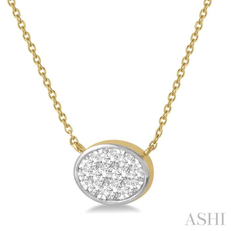 Oval Shape East-West Lovebright Essential Diamond Necklace