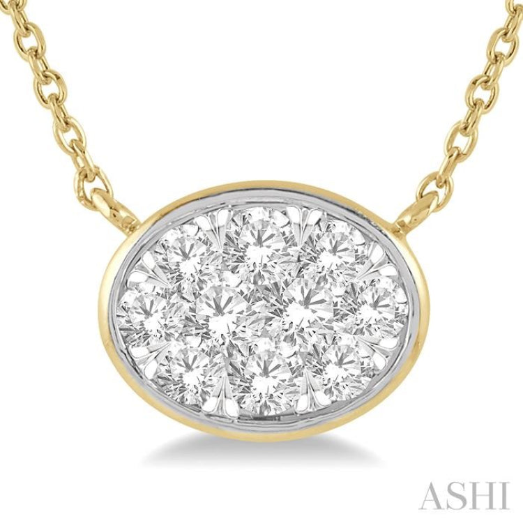 Oval Shape East-West Lovebright Essential Diamond Necklace