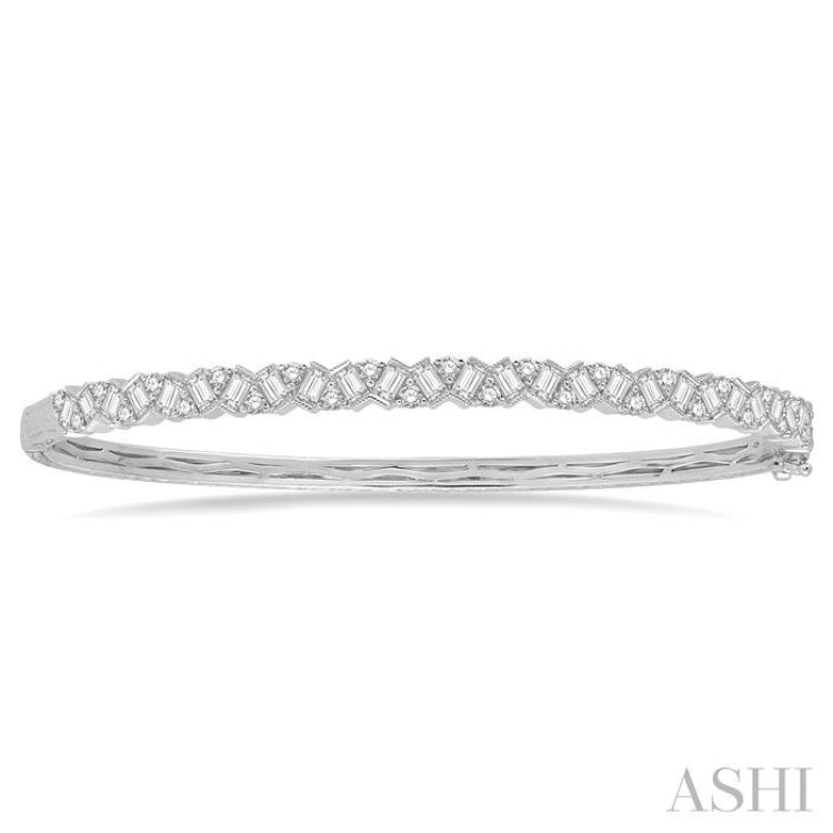 Stackable Scatter Zig-Zag Baguette Diamond Fashion Bangle