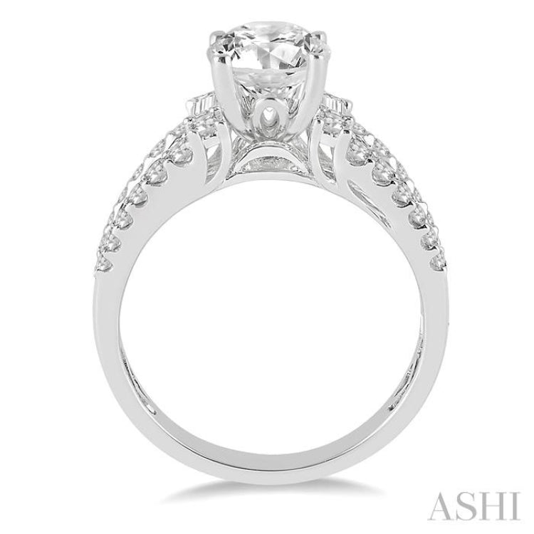 Round Shape Semi-Mount Diamond Engagement Ring