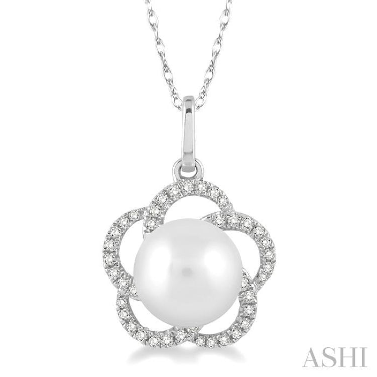 Flower Pearl & Diamond Pendant