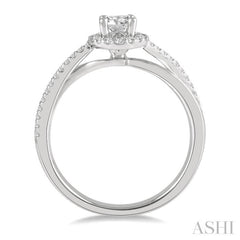 Round Shape Semi-Mount Halo Diamond Engagement Ring