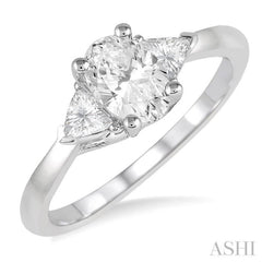 Oval Shape Diamond Engagement Ring