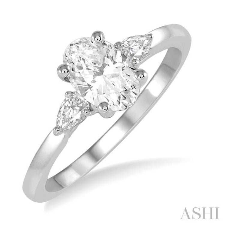 Oval Shape Diamond Engagement Ring