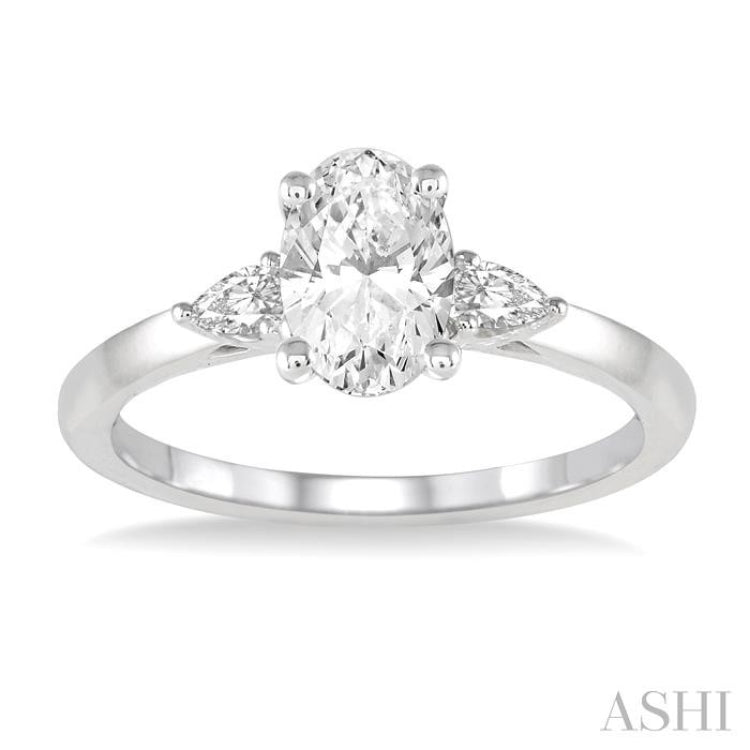 Oval Shape Semi-Mount Diamond Engagement Ring