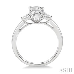 Pear Shape Semi-Mount Diamond Engagement Ring