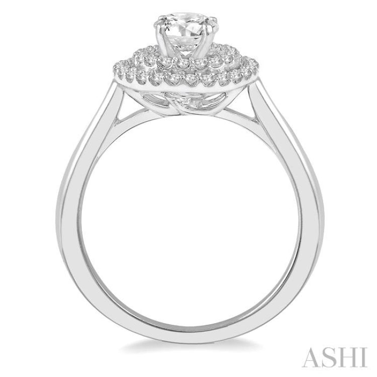 Round Shape Halo Diamond Engagement Ring